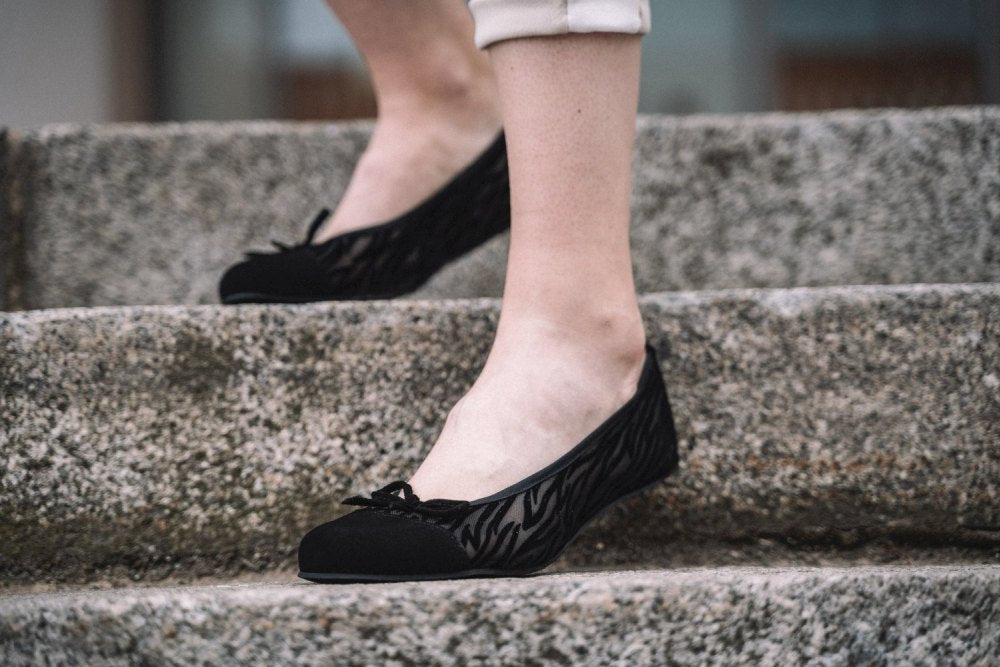 TWIST Sling Black