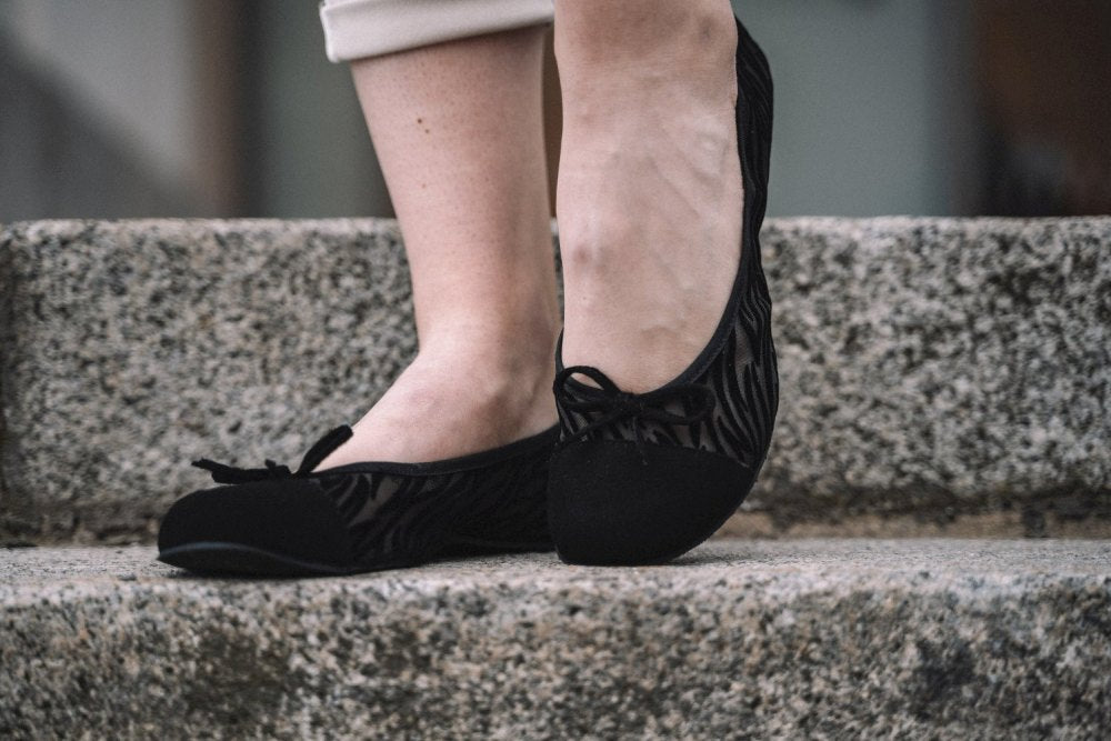TWIST Sling Black