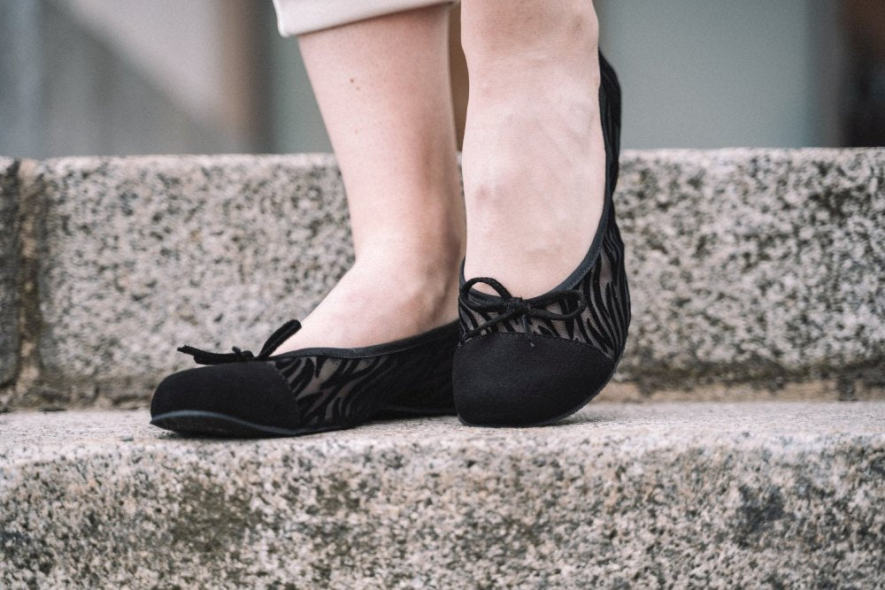TWIST Sling Black