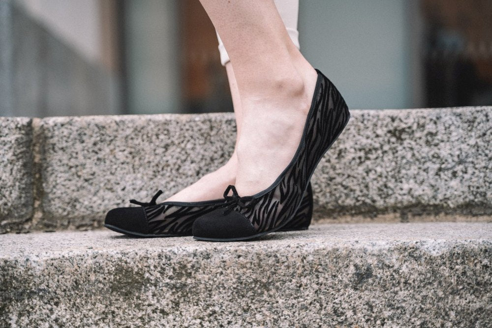 TWIST Sling Black